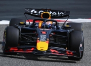 开云体育在线-梅赛德斯横扫红牛车队，维斯塔潘惊艳四座