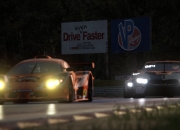 开云体育入口-天鹅绒与钢，当波兰的艺术篮球遭遇牙买加的暴力美学