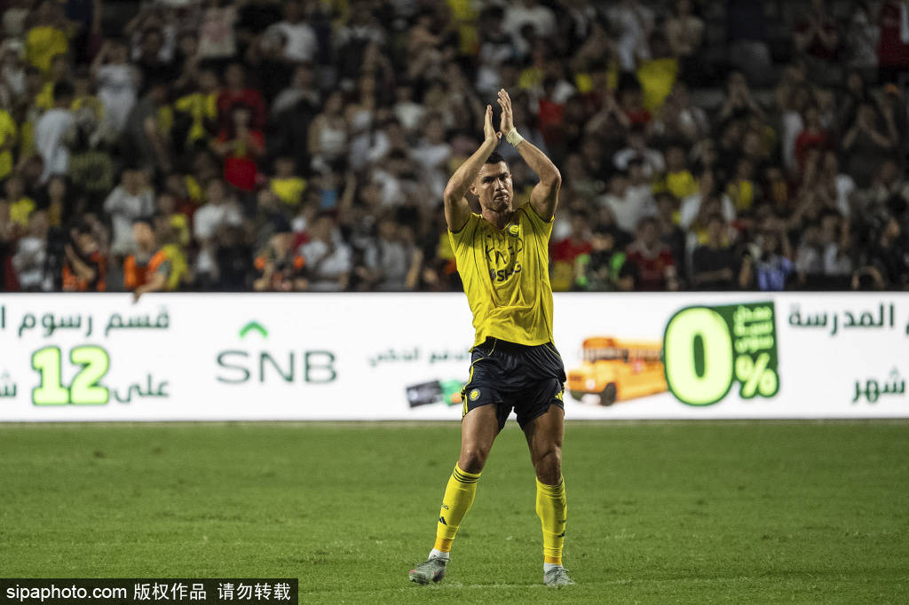 关键进球功臣，助球队夺取榜首宝座的简单介绍