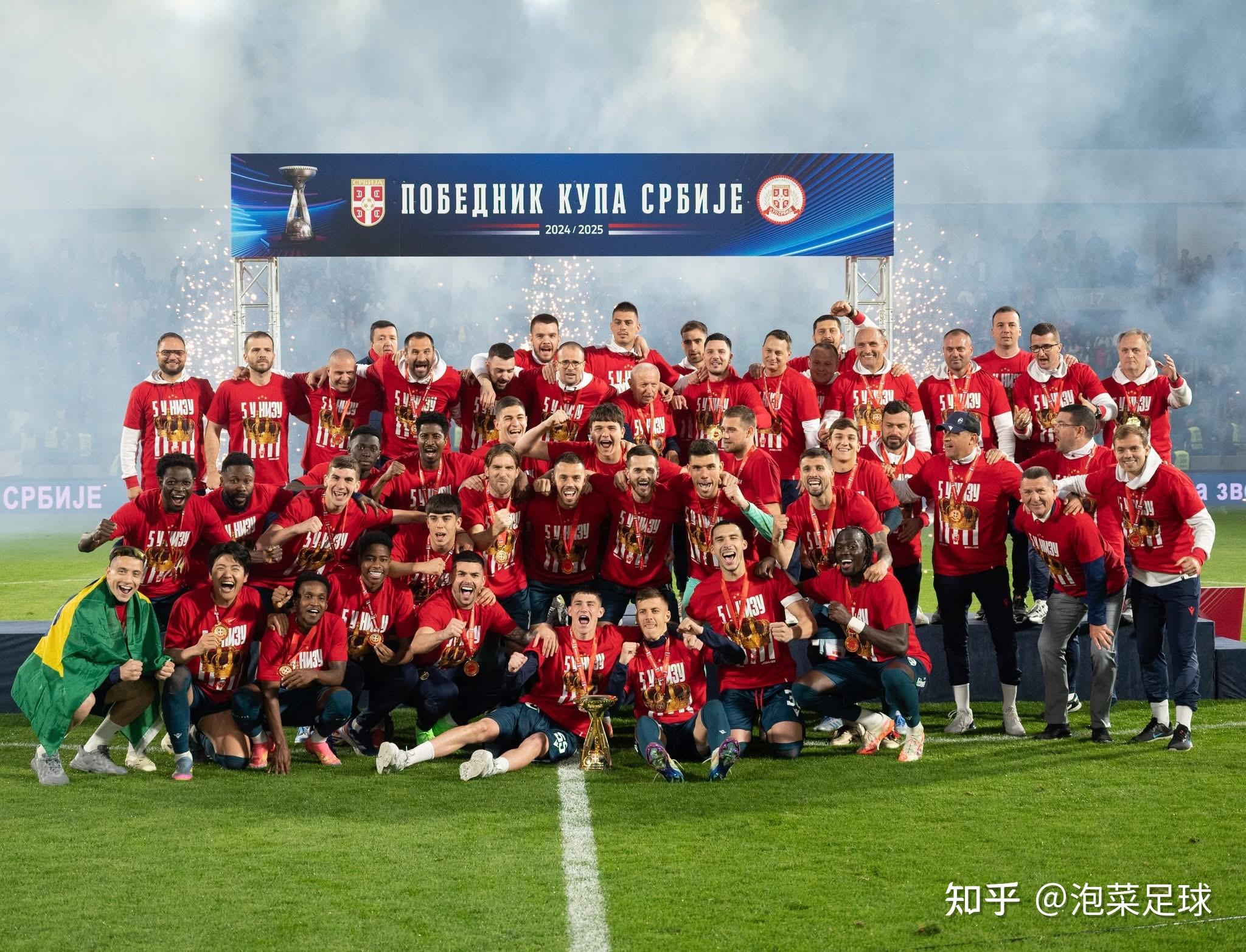 关键进球功臣，助球队夺取榜首宝座的简单介绍