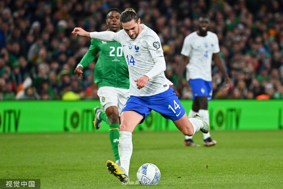 包含爱尔兰队力挫劲敌，稳固欧预赛领先地位的词条