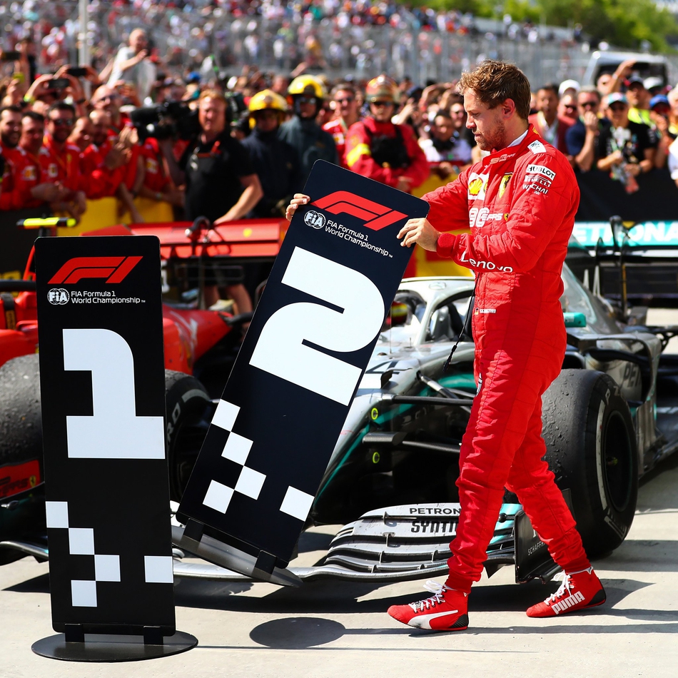 威廉姆斯碾压红牛车队，汉密尔顿高光表现