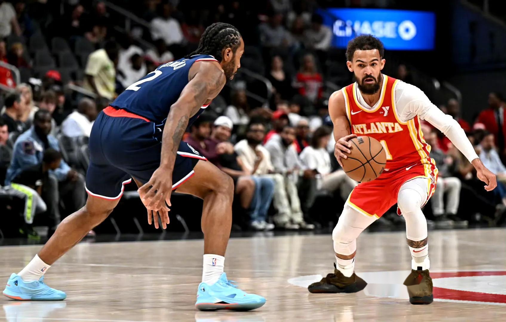 快船大胜老鹰,继续保持领先地位 快船大胜老鹰,继续保持领先地位