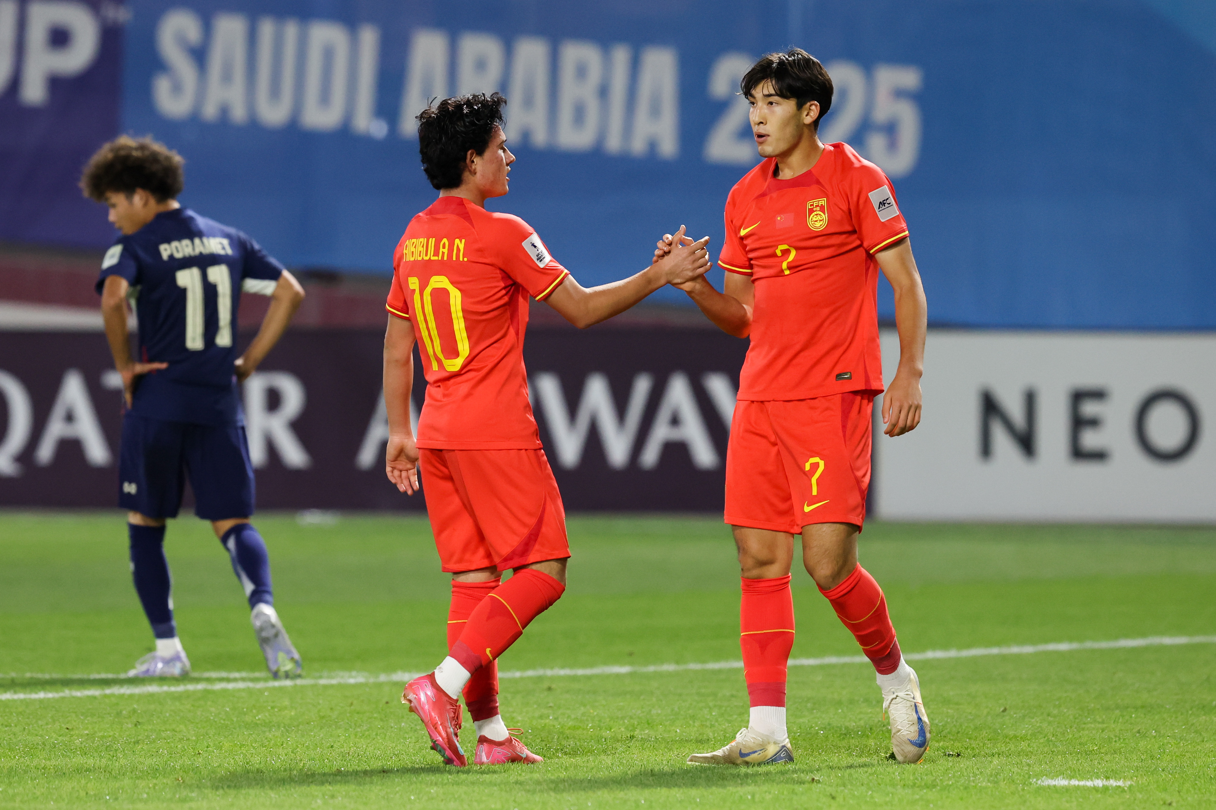 中国队完胜泰国队，马琳点燃赛场