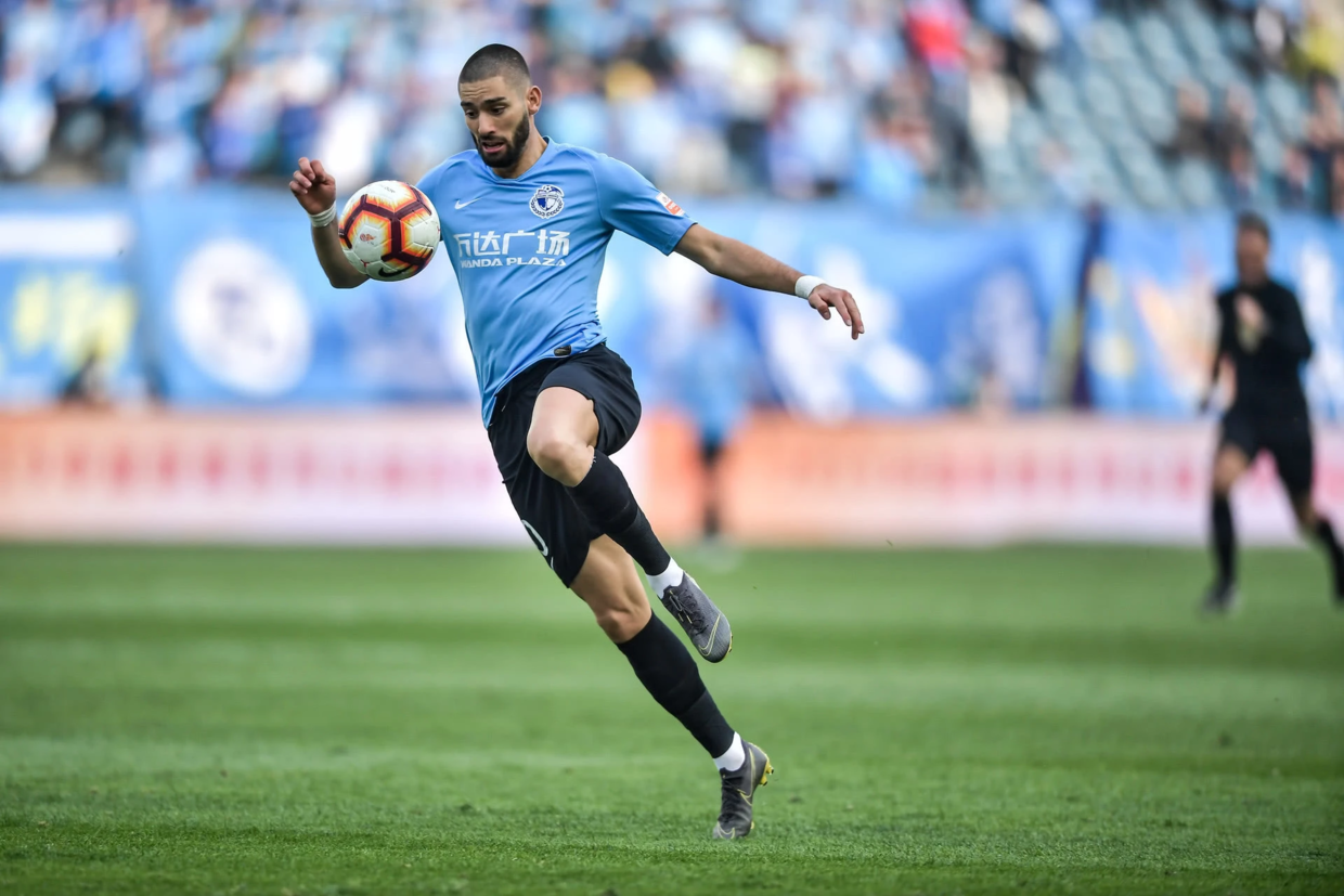 西班牙横扫那不勒斯，卡拉斯科带队取胜