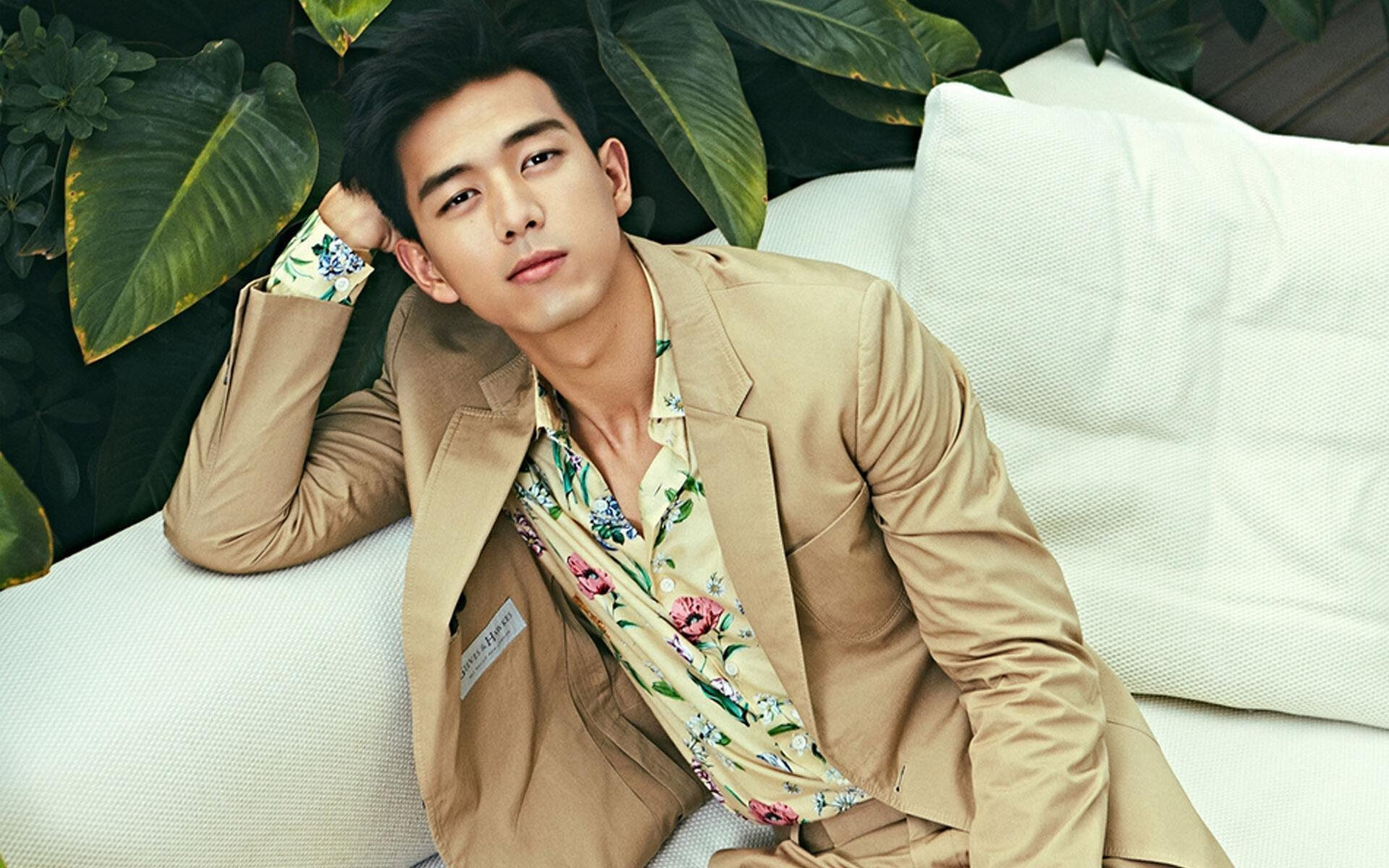 高原红魔与红色帝国,当玻利维亚的狂风席卷老特拉福德,卡塞米罗在两种忠诚间劈开世界