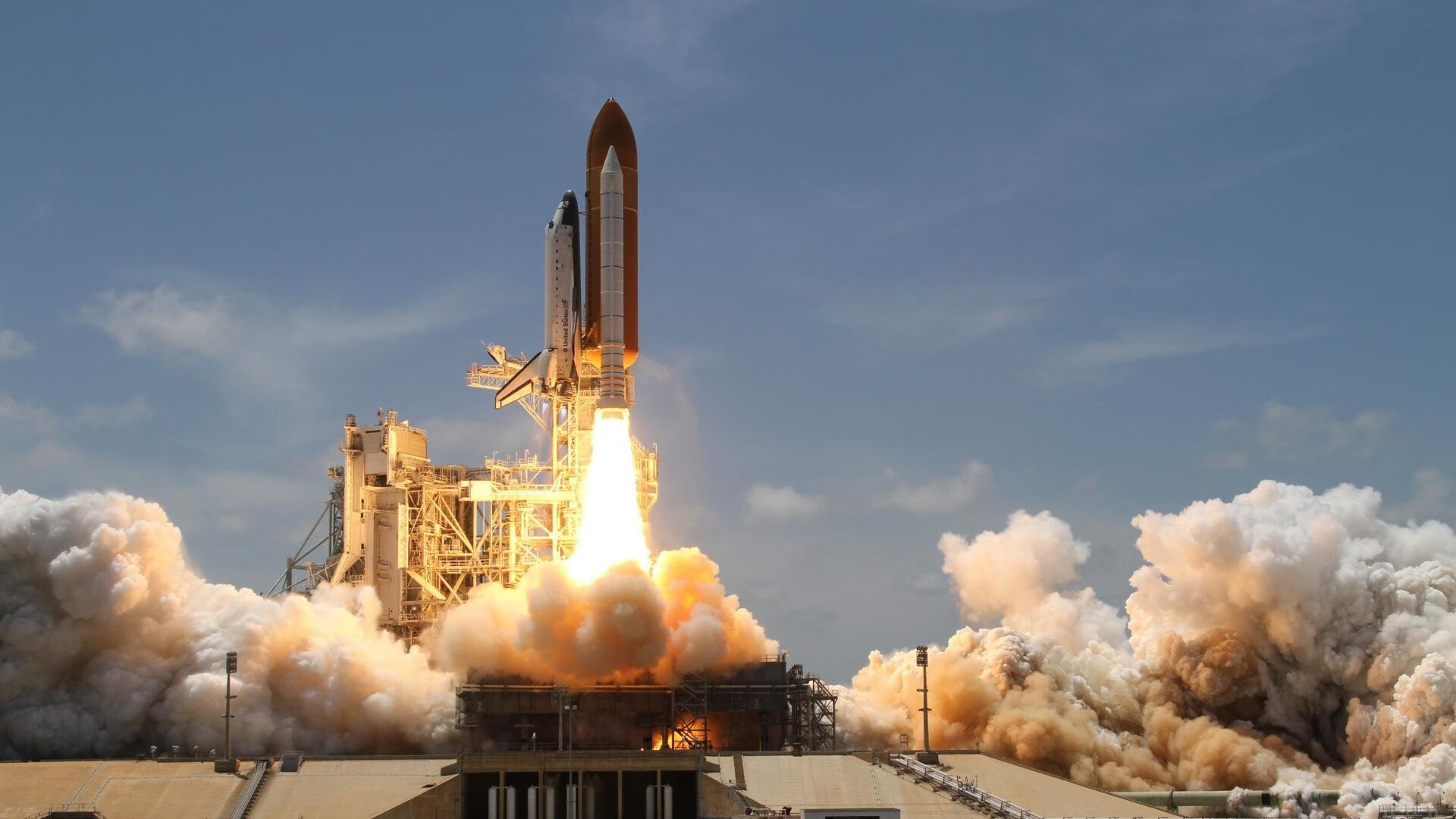 诸神黄昏与黄黑风暴,当卢卡库的雷霆击穿墨西哥的巨人堤坝