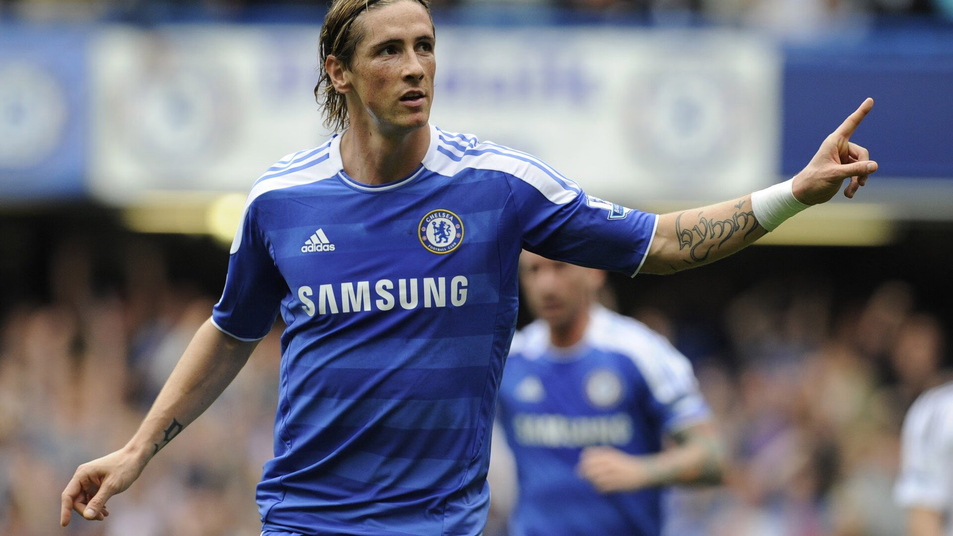 美加墨世界杯史诗之战，美国队突围马德里竞技式铁壁，莫德里奇接管中场主宰命运