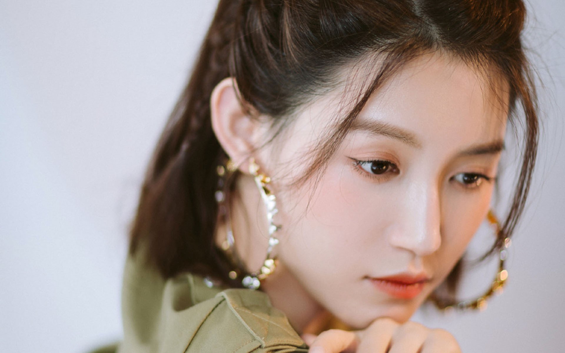 北欧风暴前的寂静，多特蒙德的钢铁幕布如何将瑞典进攻锁入囚笼，阿克成为唯一钥匙的执锁人